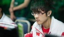 郑源爆料他爸是谁视频在线观看,揭秘父亲身份，独家视频带你走进他的家庭故事