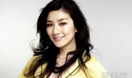 女明星爆料娱乐圈内容,女明星亲述幕后真相