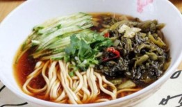 老坛酸菜面爆料新闻报道,揭秘食品安全背后的真相